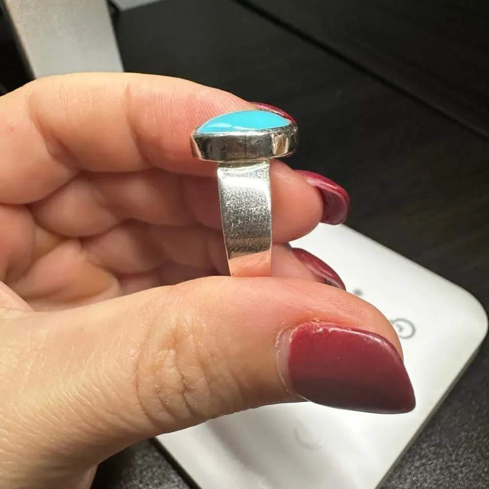 Unisex 3ct oval cabochon turquoise in solid sterling silver‎ ring!